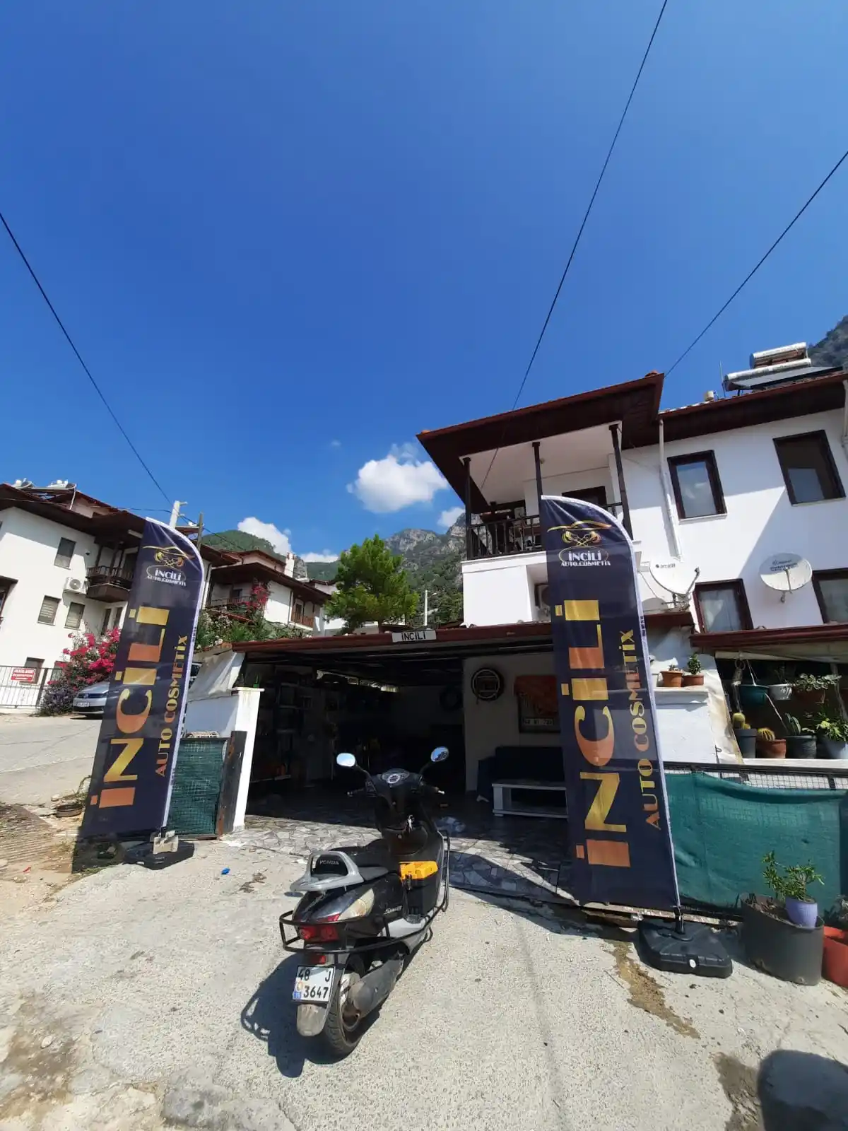 Oto Kuaför Yelken Bayrağı-3